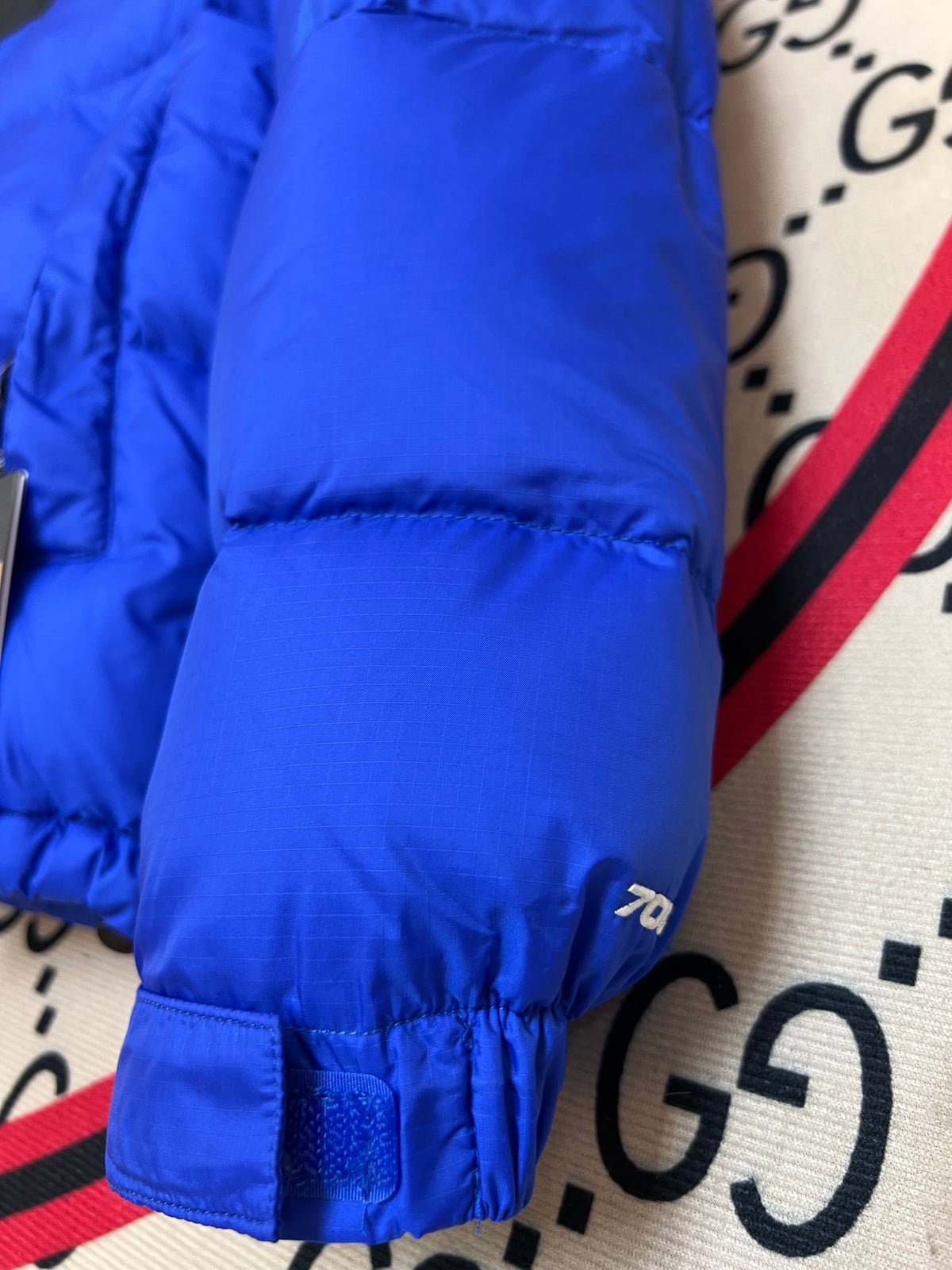 The North Face Royal Blue and Black Colorblock Stand-Collar Puffer Jacket
