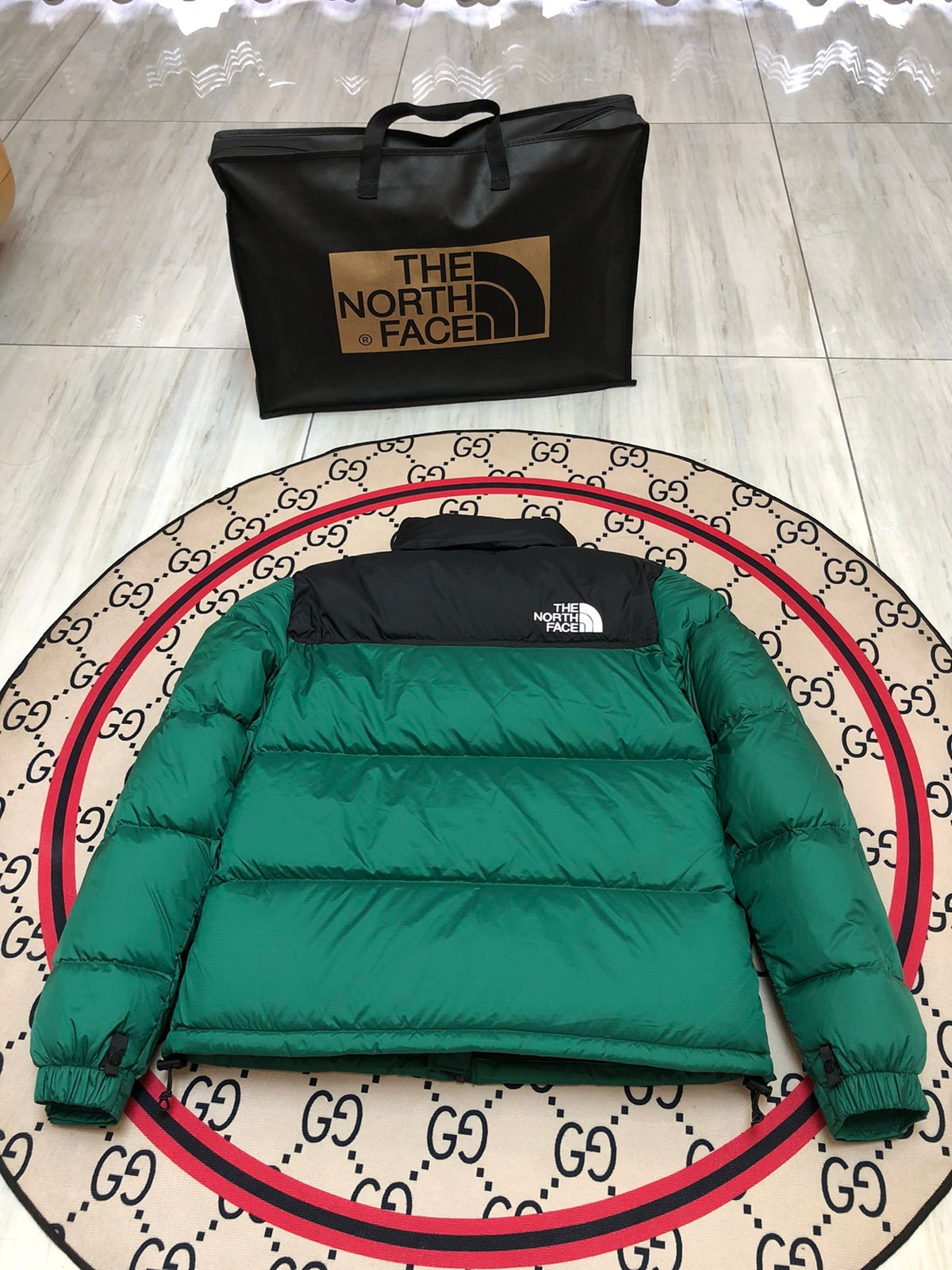 The North Face Emerald Green and Black Colorblock Stand-Collar Puffer Jacket