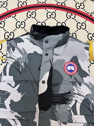 Canada Goose Gray and Black Camo Quilted Puffer Vest